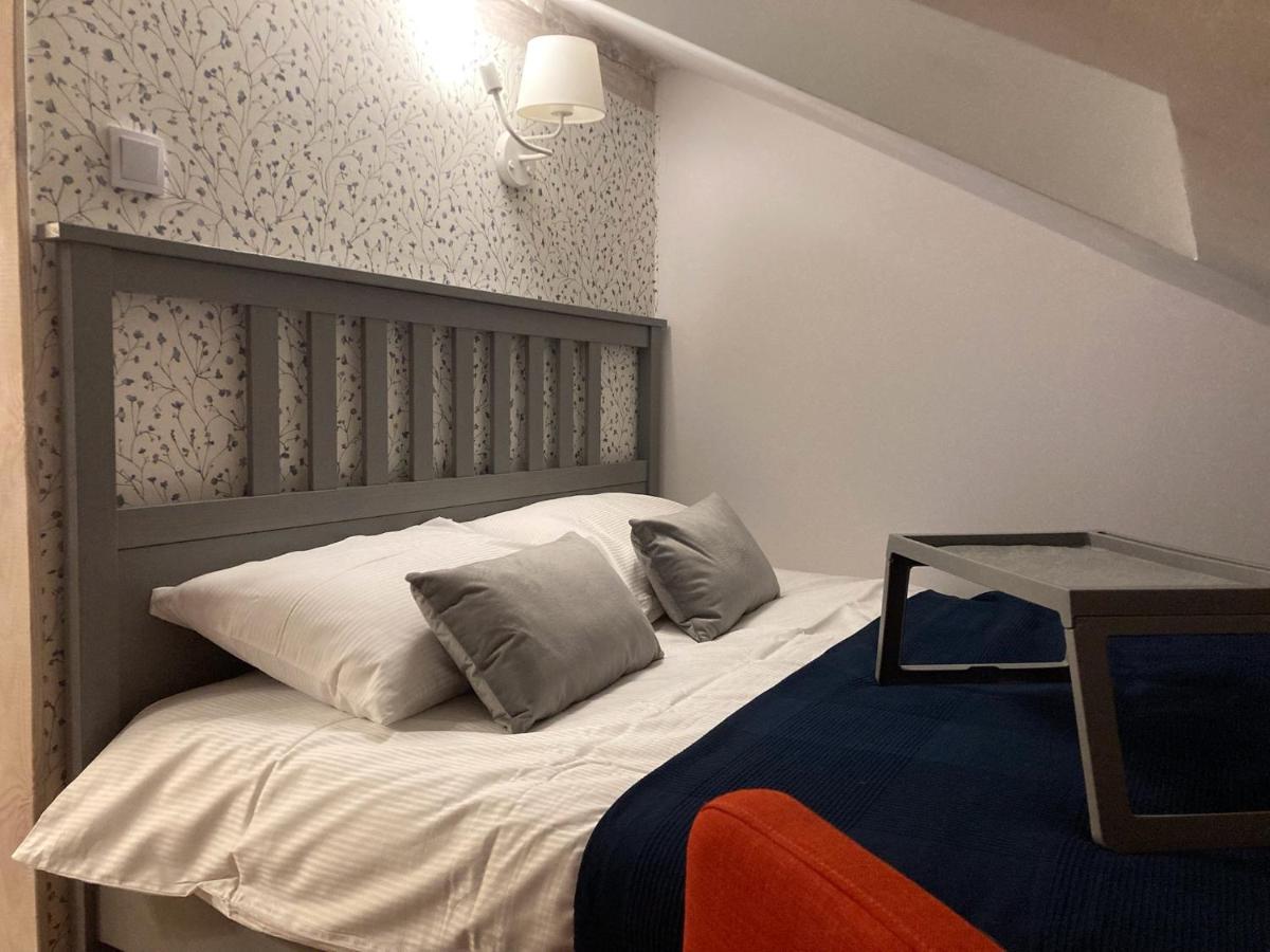 Apartament Attic *